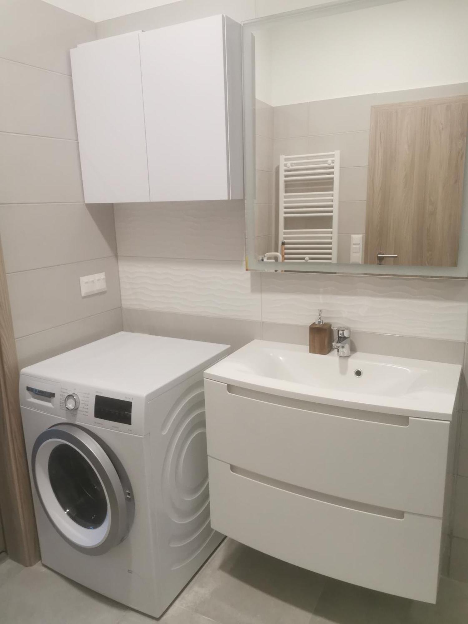 Beli Apartman Melygarazzsal Hévíz Esterno foto
